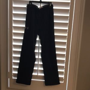Black under armor sweat pants; men’s